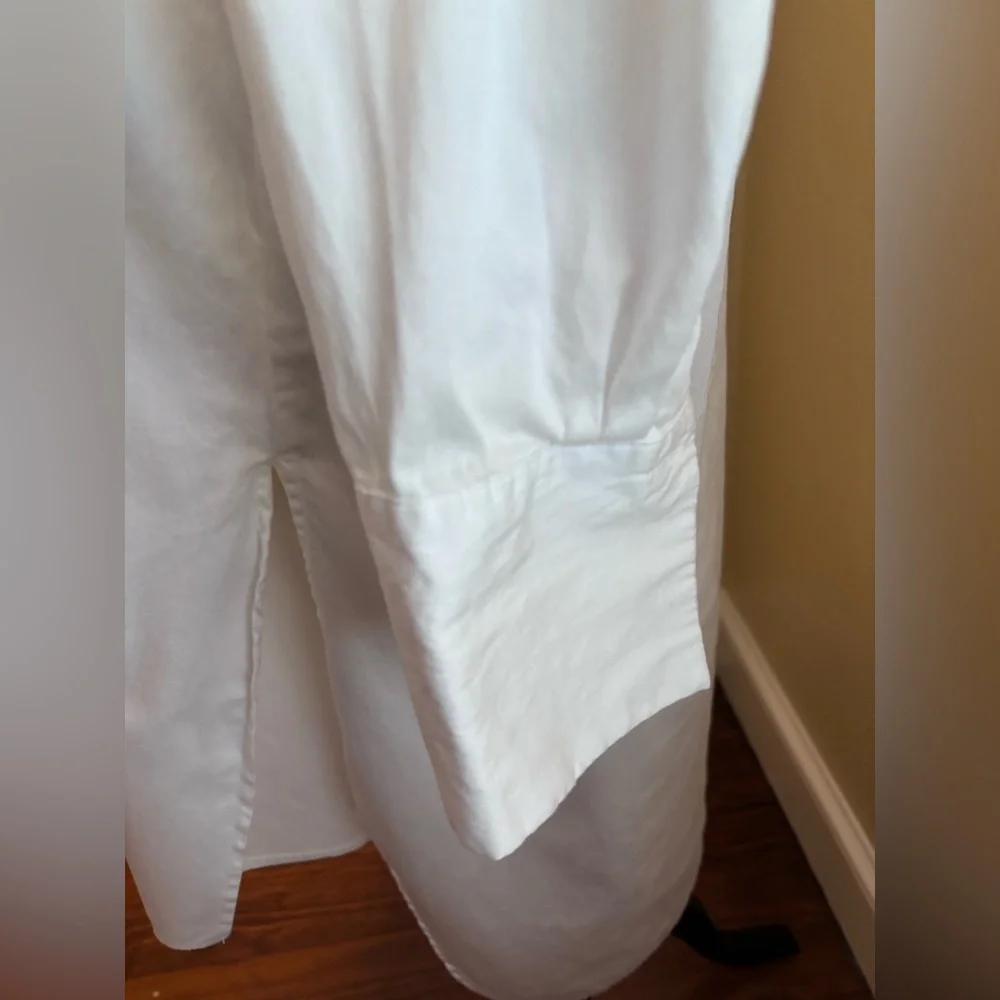 NEW YORK AND COMPANY Oversized Blouse - Picture 5 of 15